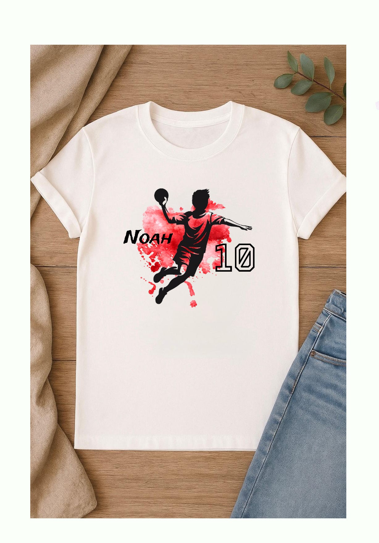 DTF Bügelbild Handballspieler männlich im Sprungwurf, roter Hintergrund, für Sportshirt, Verein, Kinder